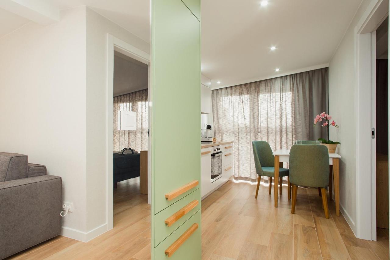 Shortstaypoland Apartament *